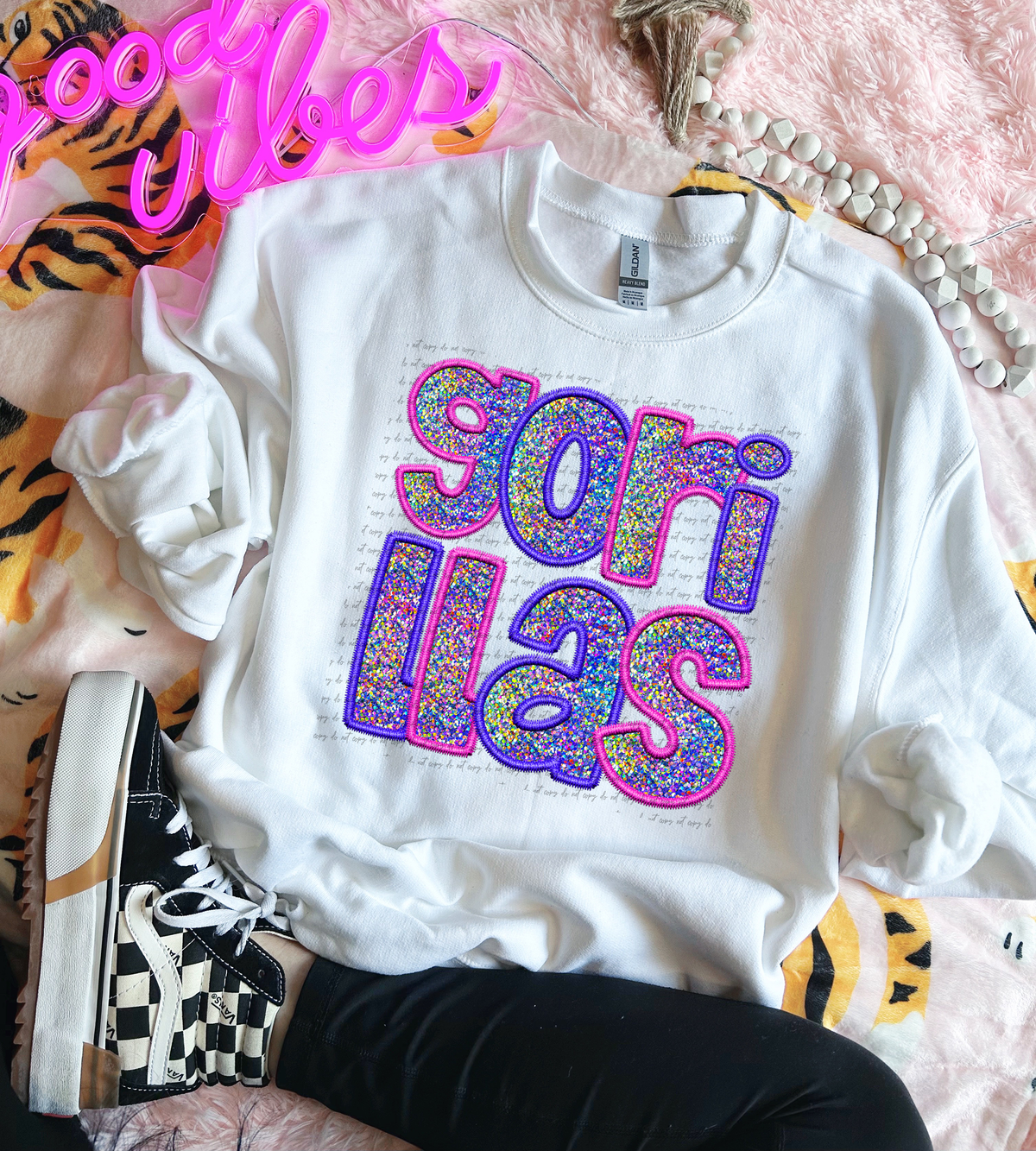 Gorillas Faux Embroidery Pink Blue 76055 DTF Transfer