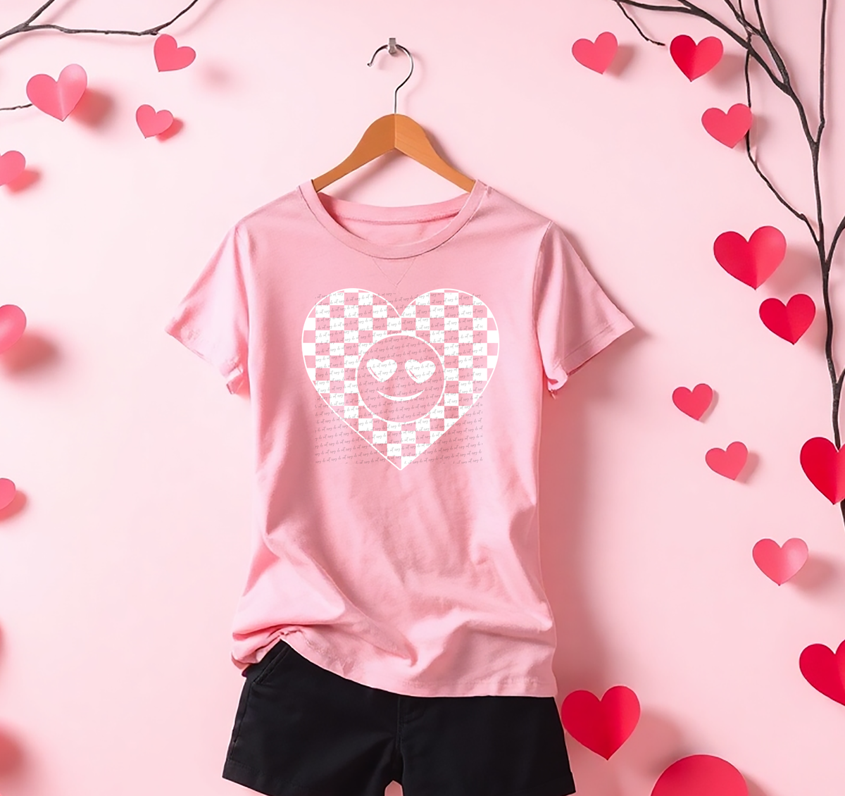 Happy Heart Checkered White 76339 DTF Transfer