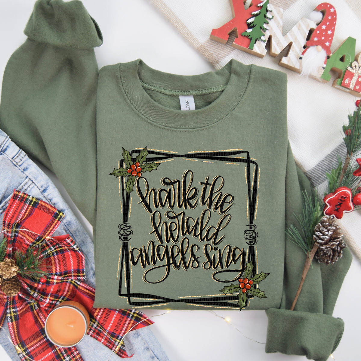 Hark the herald angels sing black with red flowers (SDD) DTF Transfer