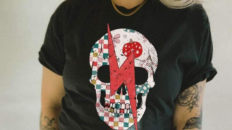 Half checkered half patterned skull 21237 DTF transfer