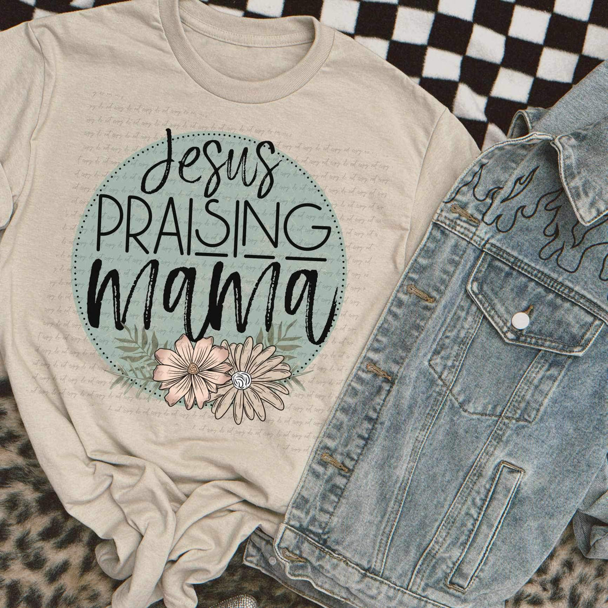 Jesus praising mama circle (SAL) 21396 DTF transfer