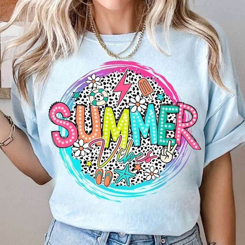 Summer vibes circle with dotted background 31800 DTF transfer