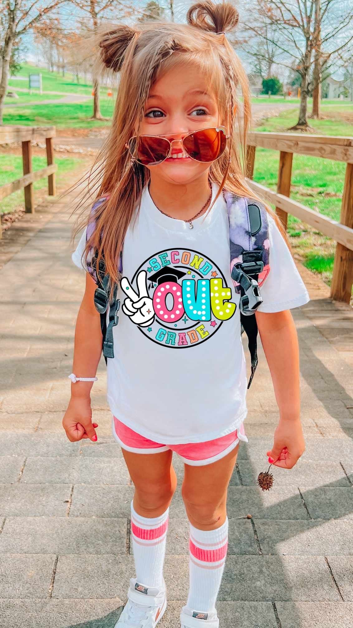 Peace out second grade circle 31867 DTF transfer