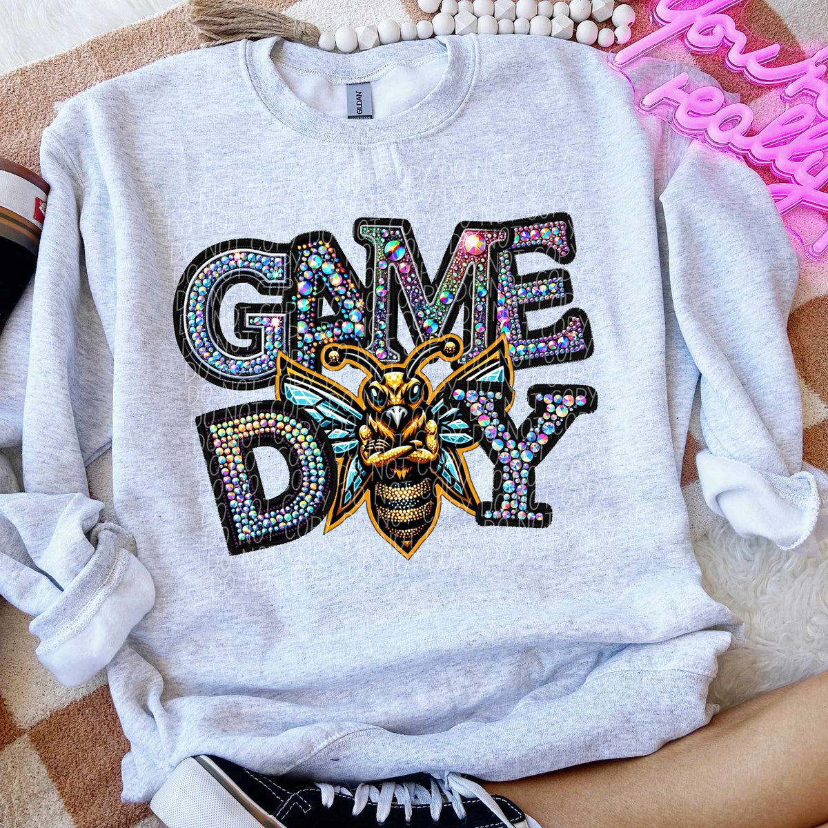 Game day hornets rhinestone colored mascot (CITY) 44373 DTF transfer