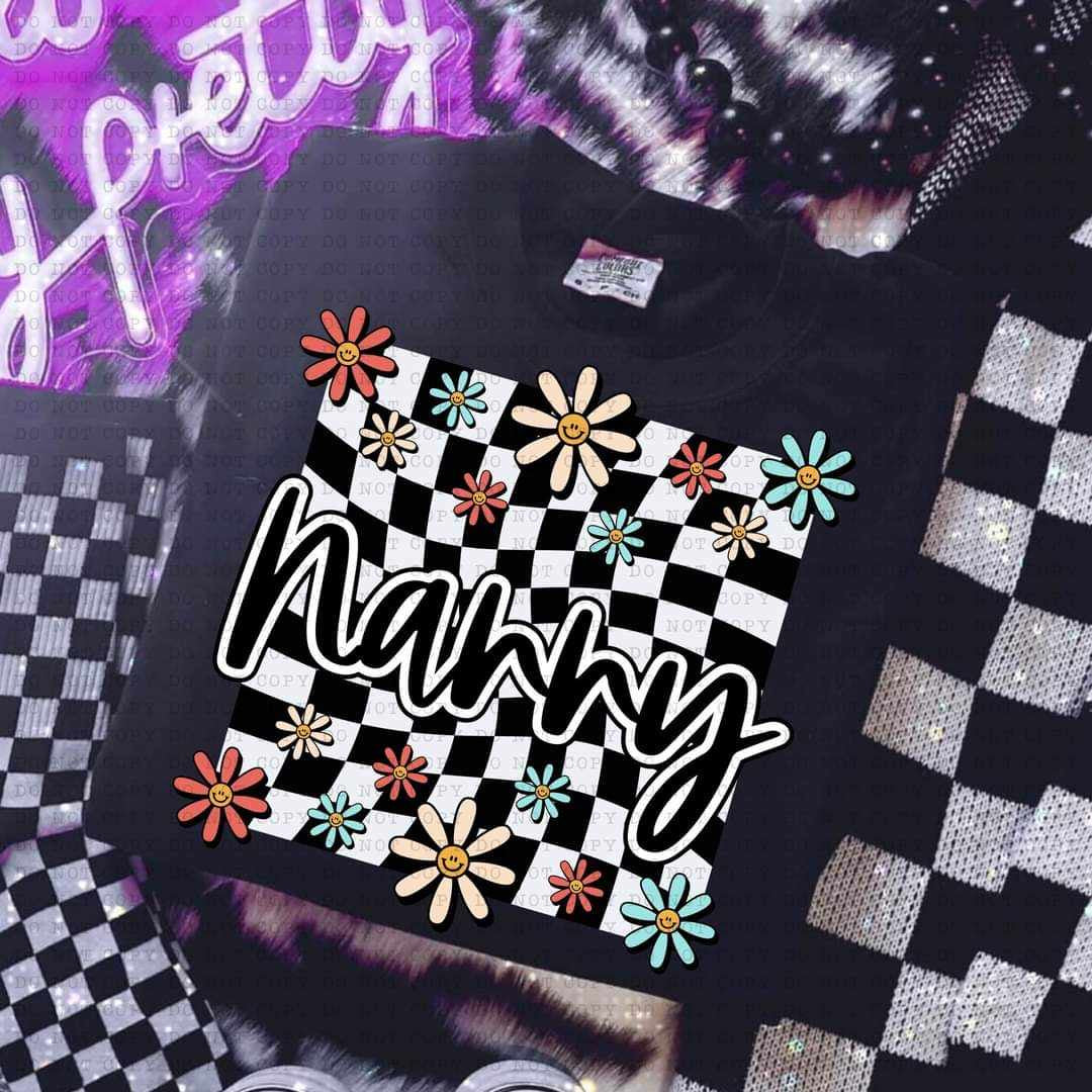 Nanny white checkered with flowers (ECHT) 32145 DTF transfer