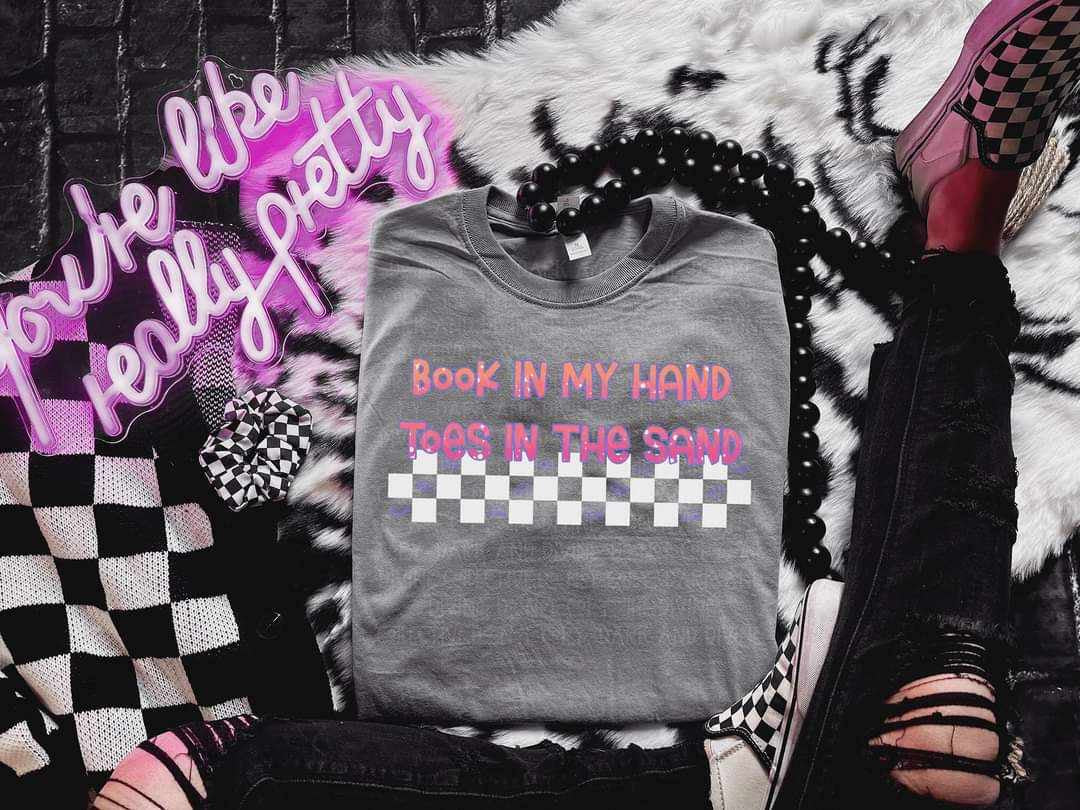 Books in my head toes in the sand 32263 DTF transfer