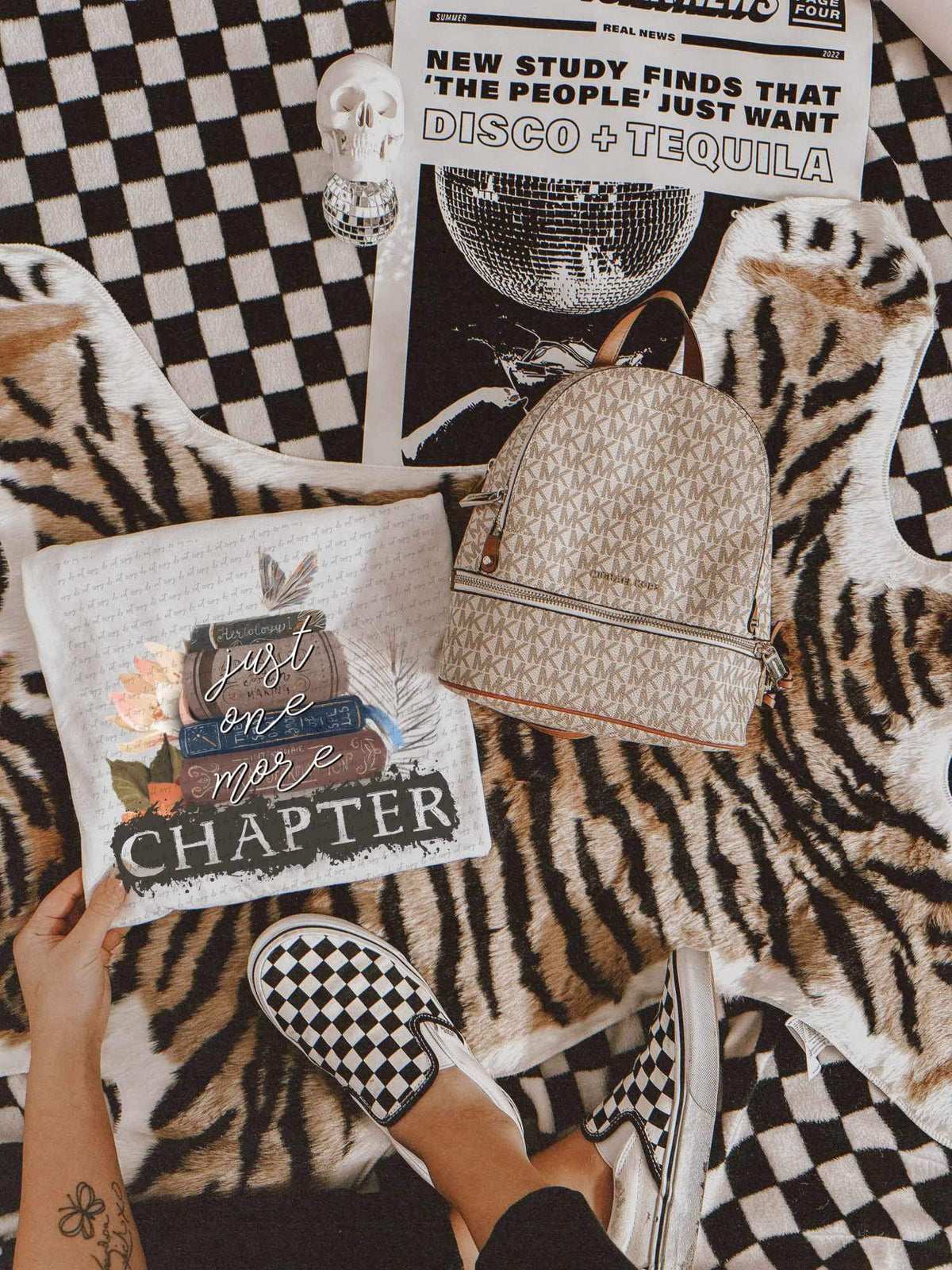 Just one more chapter old books 23430 DTF transfer