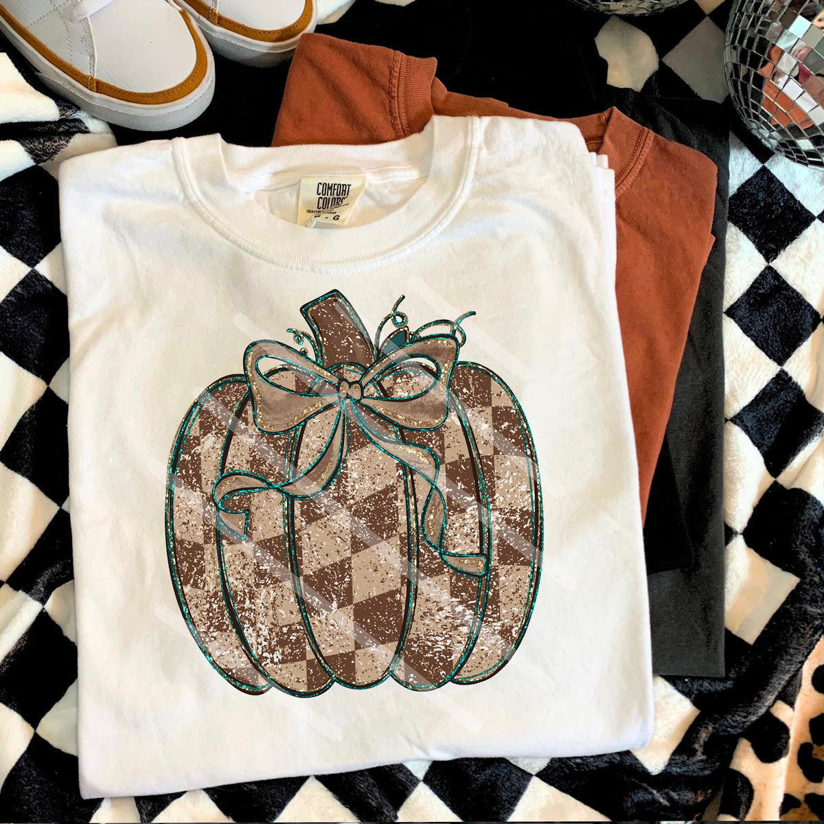 Brown Checker Pumpkin with bow DTF transfer