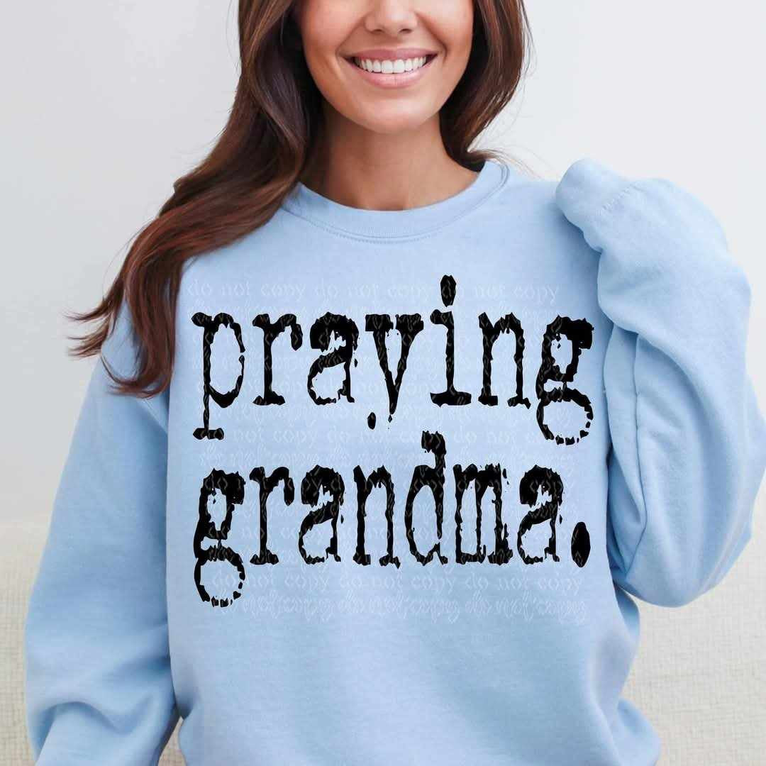 Praying grandma. (TTD) 82154 DTF transfer