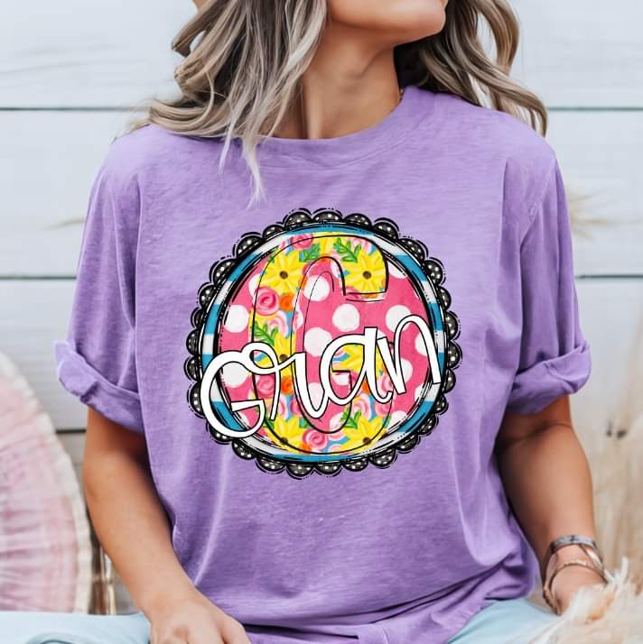Gran circle with yellow and pink floral font (S&G) 32869 DTF transfer