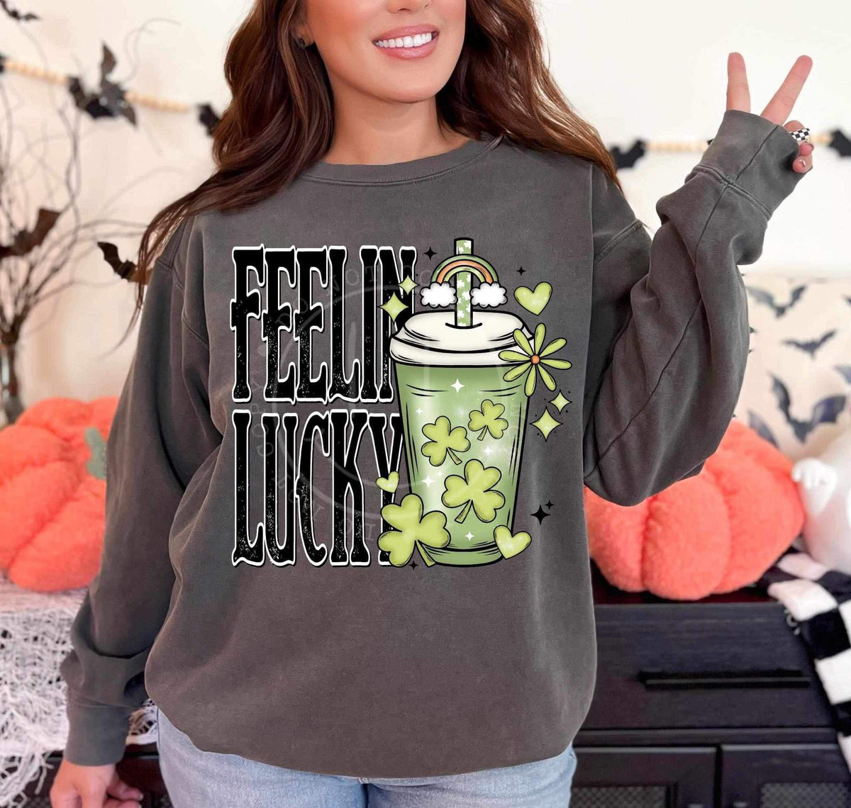 Feelin lucky green drink (LYTTLE) 24701 DTF transfer