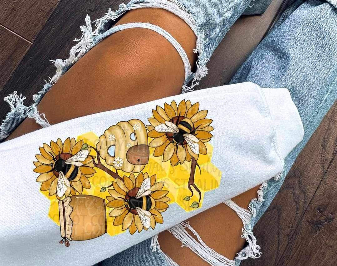 Bees with beehive, honeycombs, and sunflowers SLEEVE 11611 DTF TRANSFER