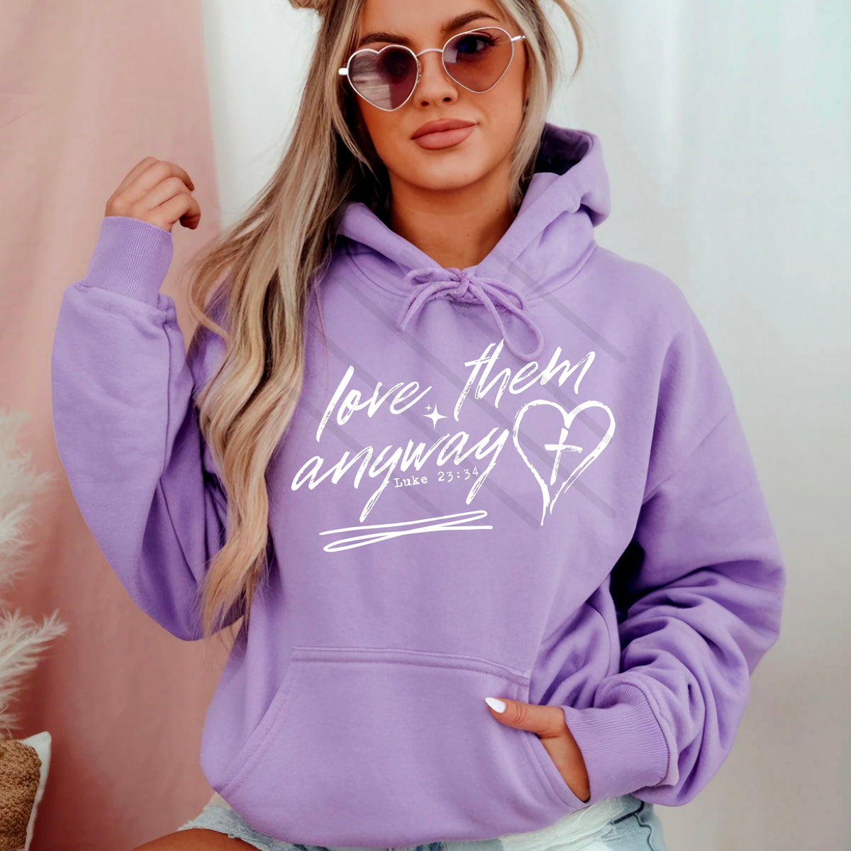 Love them Anyway luke 23:34 white (SBB) 110982 DTF transfer