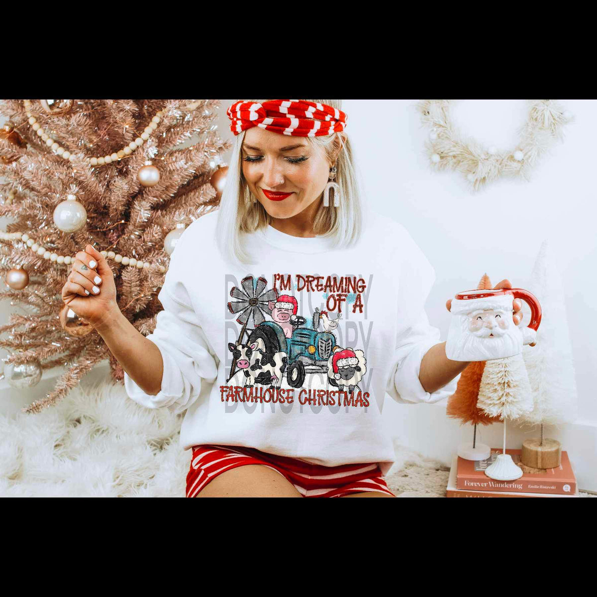 I’m dreaming of a farmhouse Christmas (blue tractor with farm animals) 15593 DTF Transfer