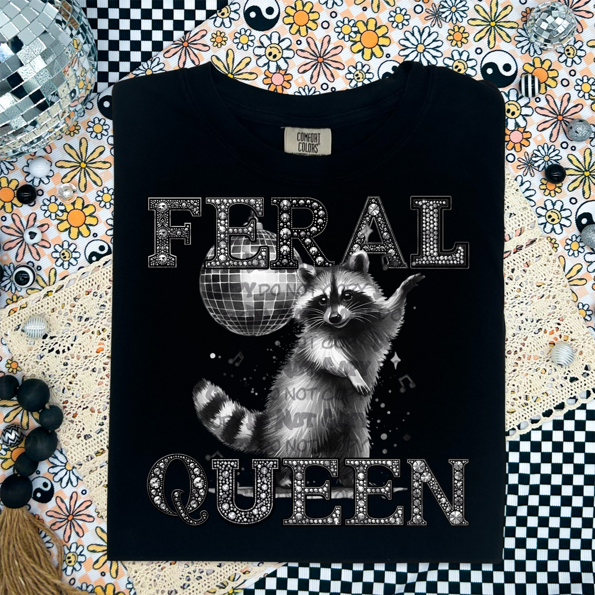 Feral queen raccoon (LANE) 45148 DTF transfer