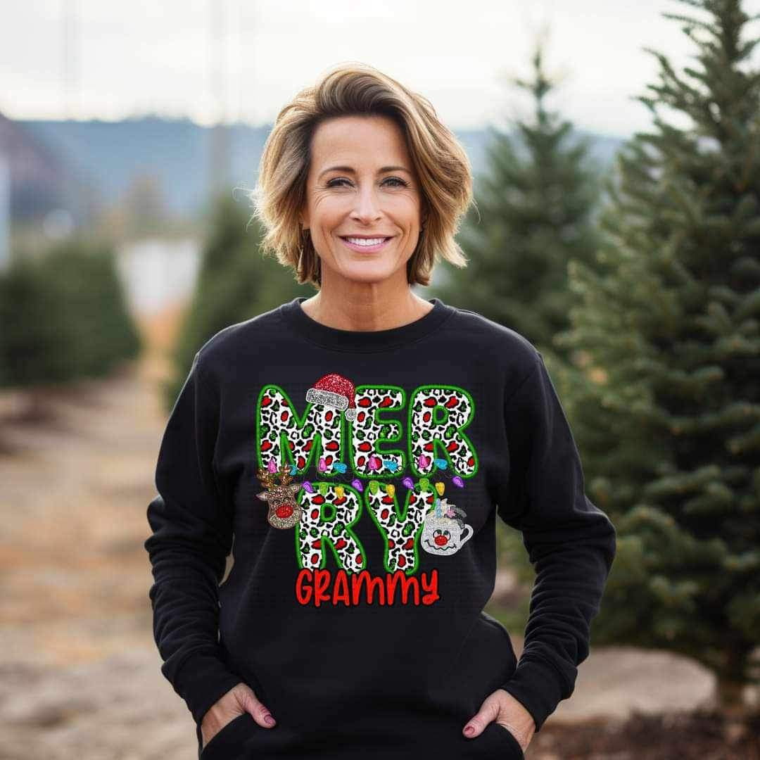 Merry Grammy (reindeer, snowman, and santa hat ECHT) 15820 DTF Transfer