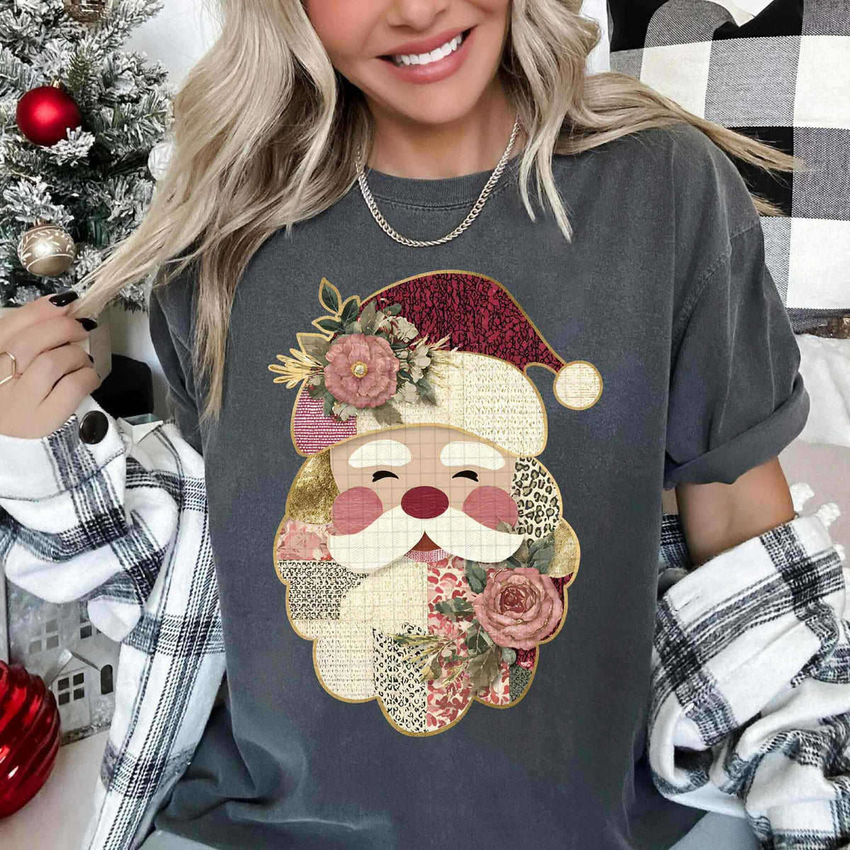 Patchwork Santa with pink roses (PH) DTF transfer