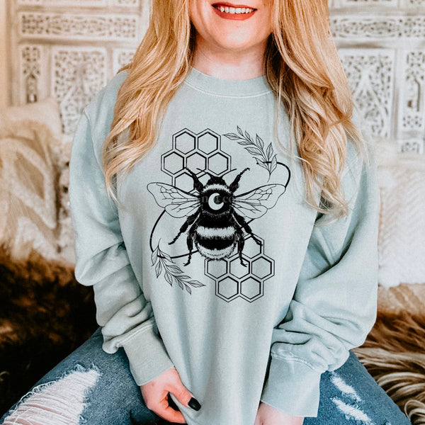 Bee with honeycomb BLACK 11208 DTF TRANSFER