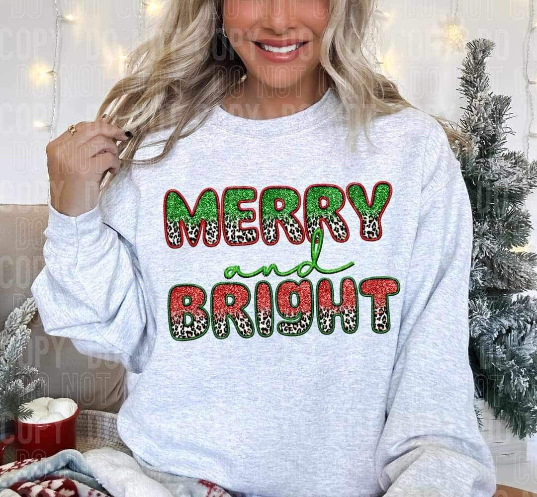 Merry and bright red green glitter faux with leopard (SBB) 16417 DTF Transfer