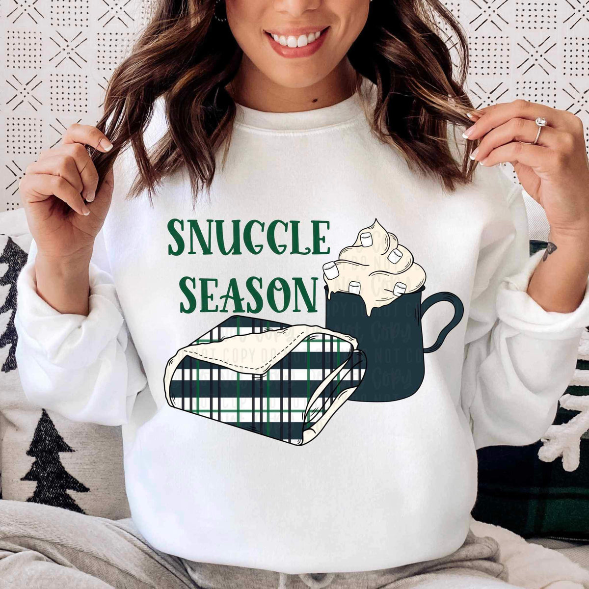 Snuggle season (green font with blanket and hot cocoa) WOODLIEF 16474 DTF Transfer