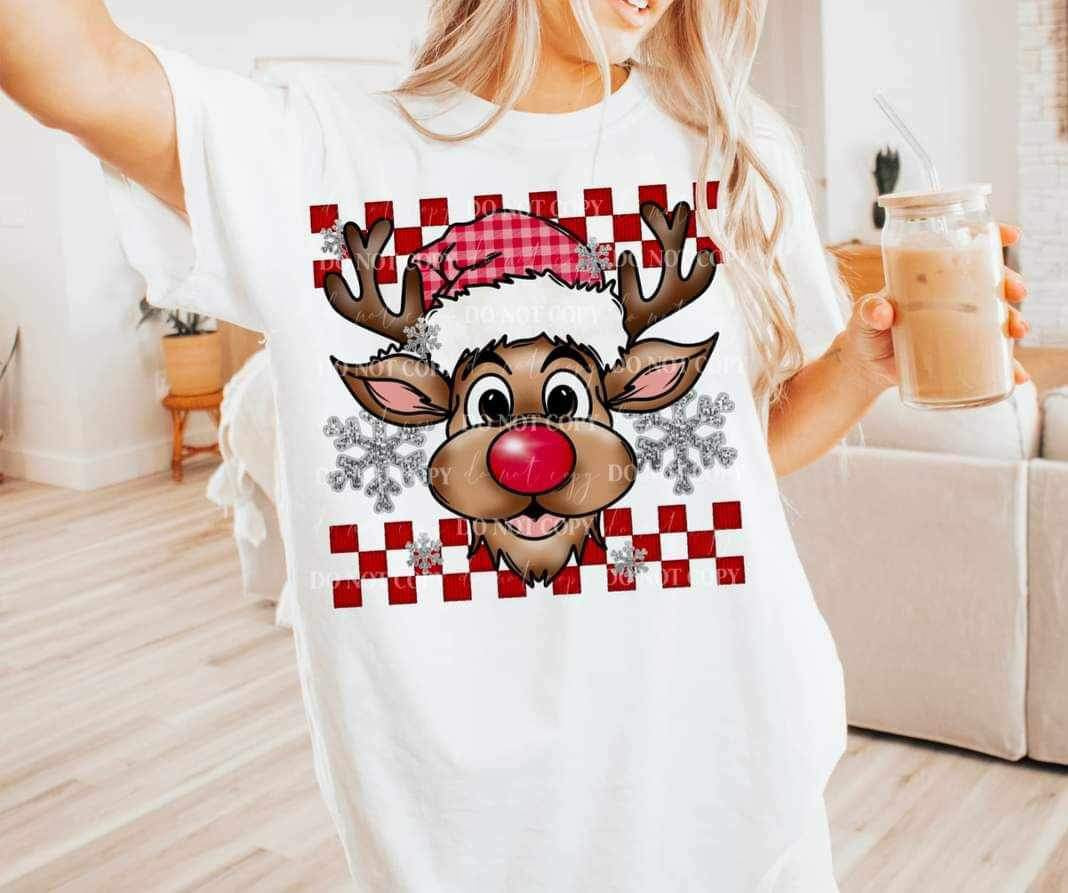 Reindeer with hat and red checkered print MMD 16501 DTF Transfer