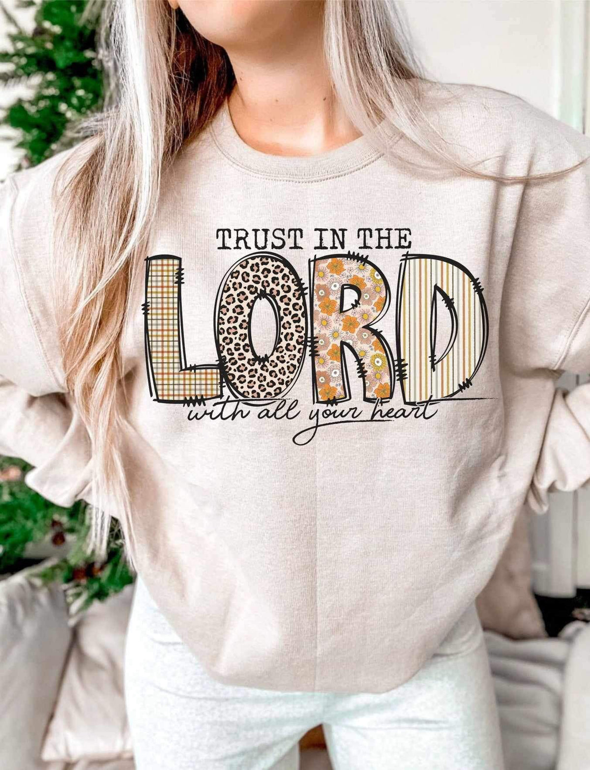 Trust in the lord with all your heart yellow pattern 16914  DTF Transfer