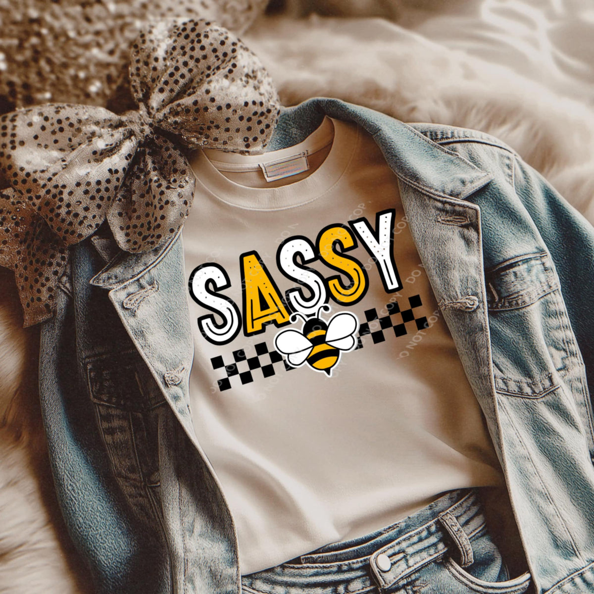 Sassy Bee 111574 DTF transfer