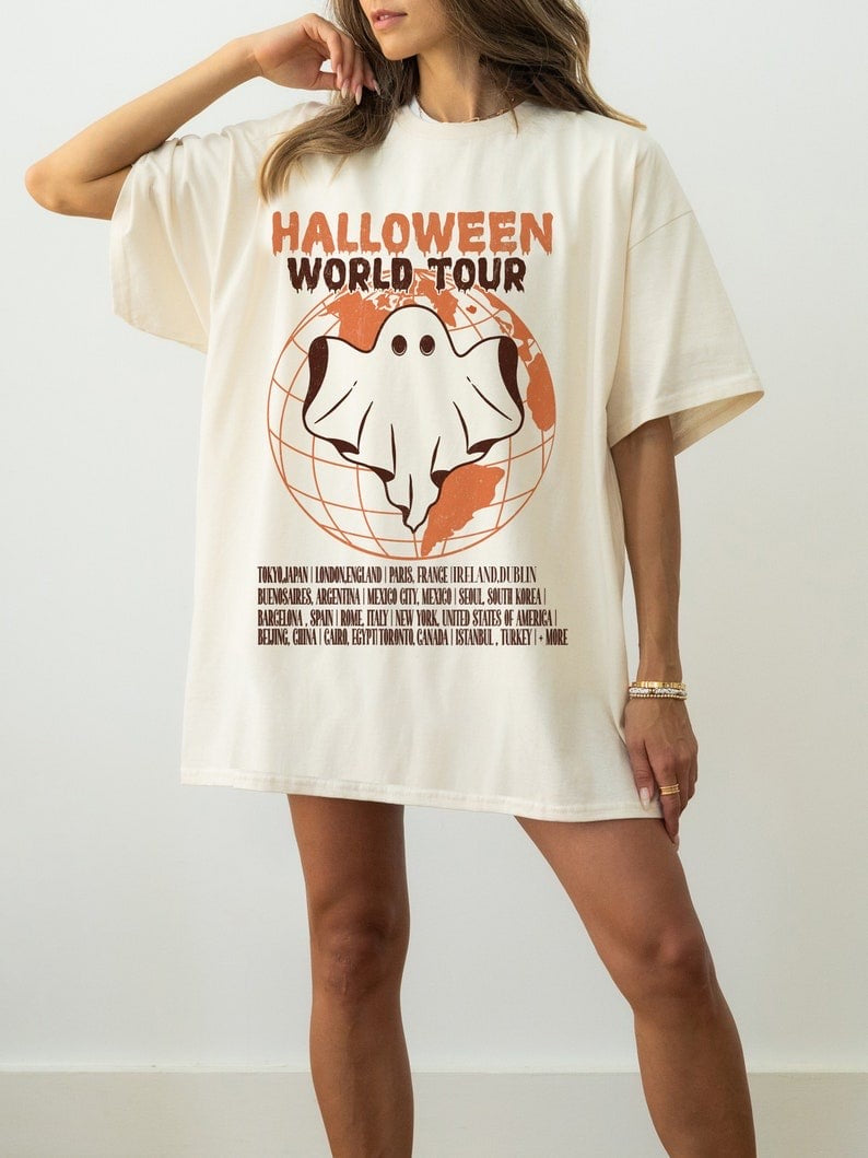 Halloween world tour ghost with globe 37638 DTF transfer