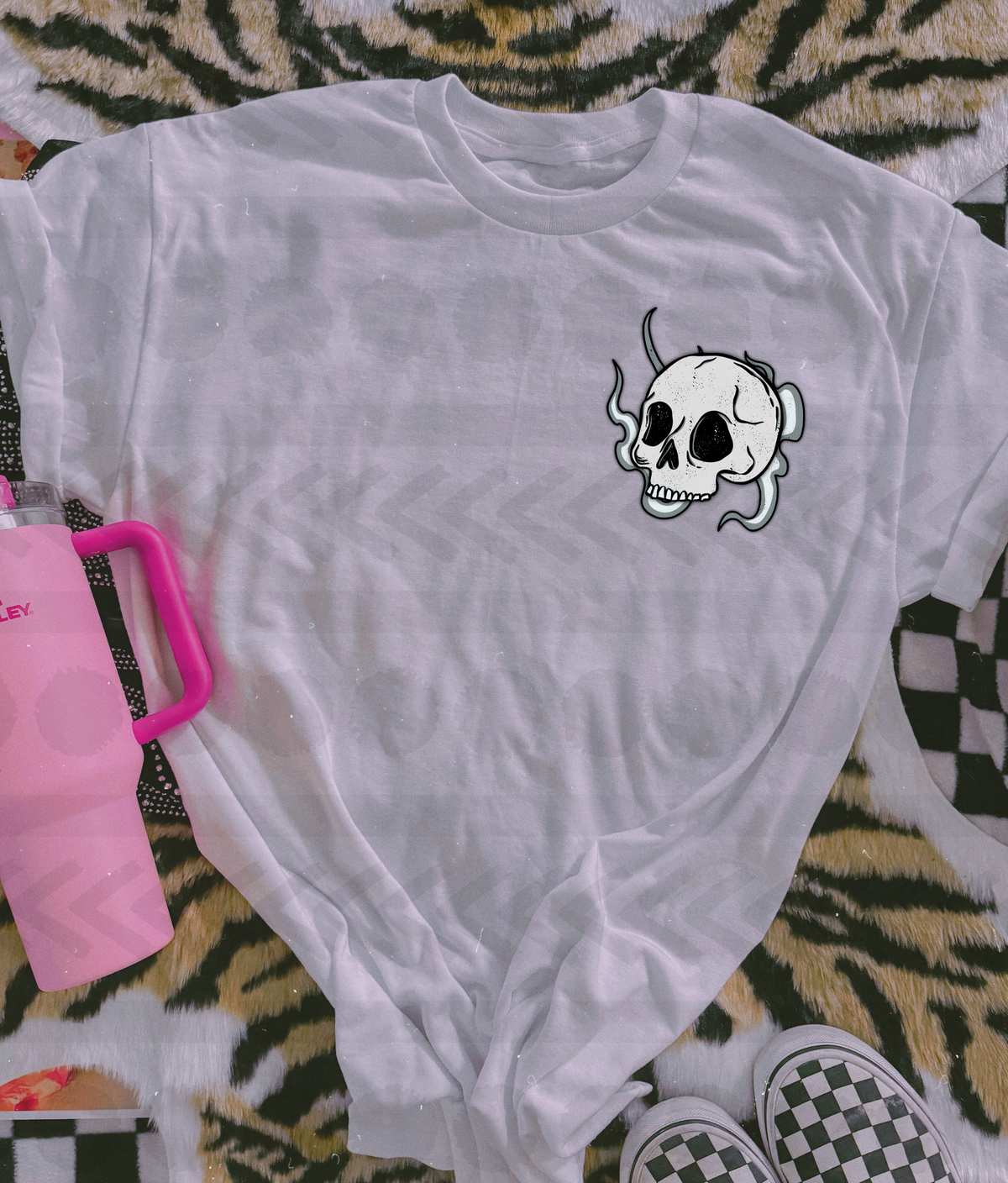 Skull and smoke (pocket) 13807 DTF transfer