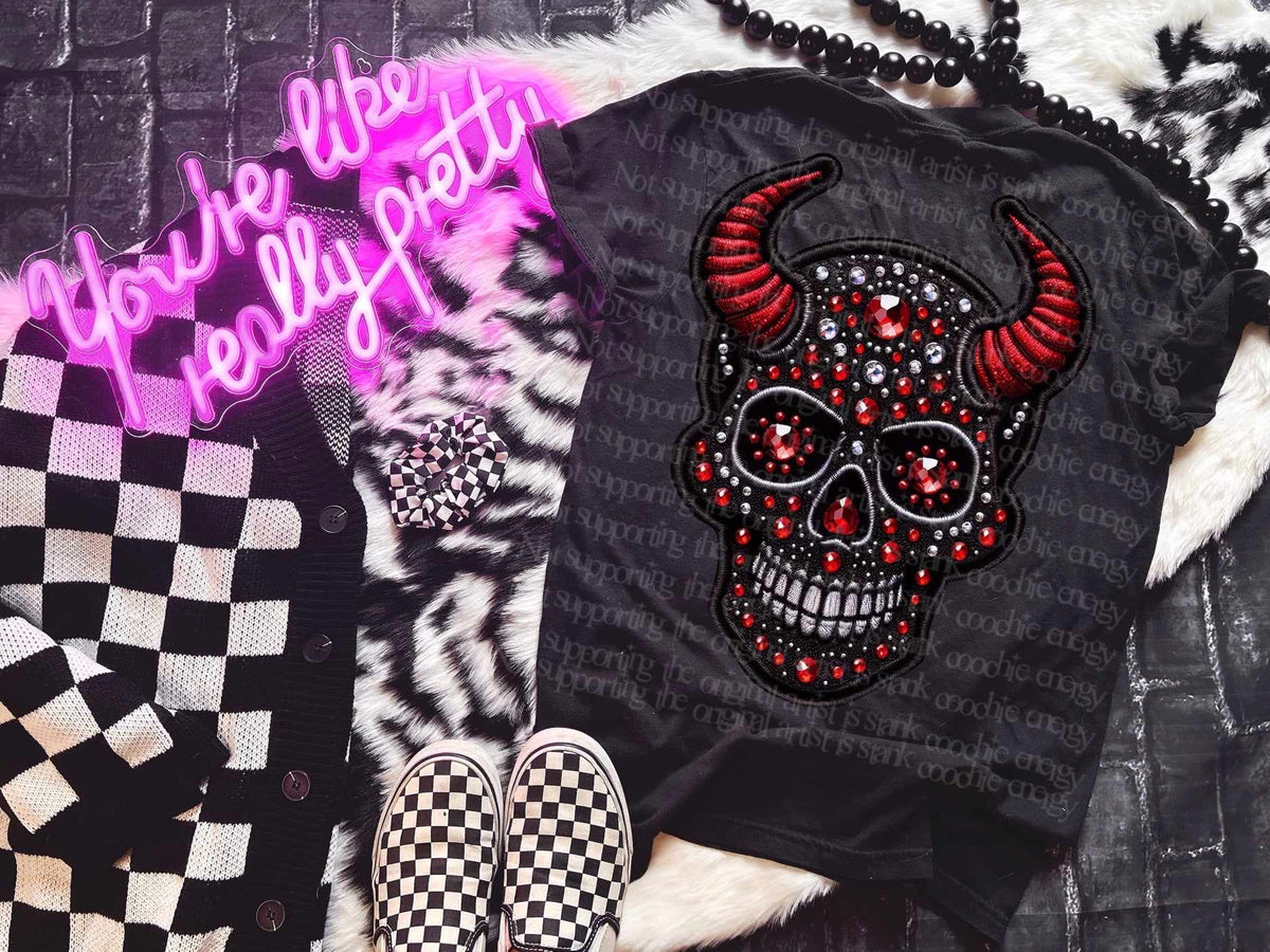 Devil skull NO RHINESTONES AROUND EYES (GWD) 39656 DTF transfer