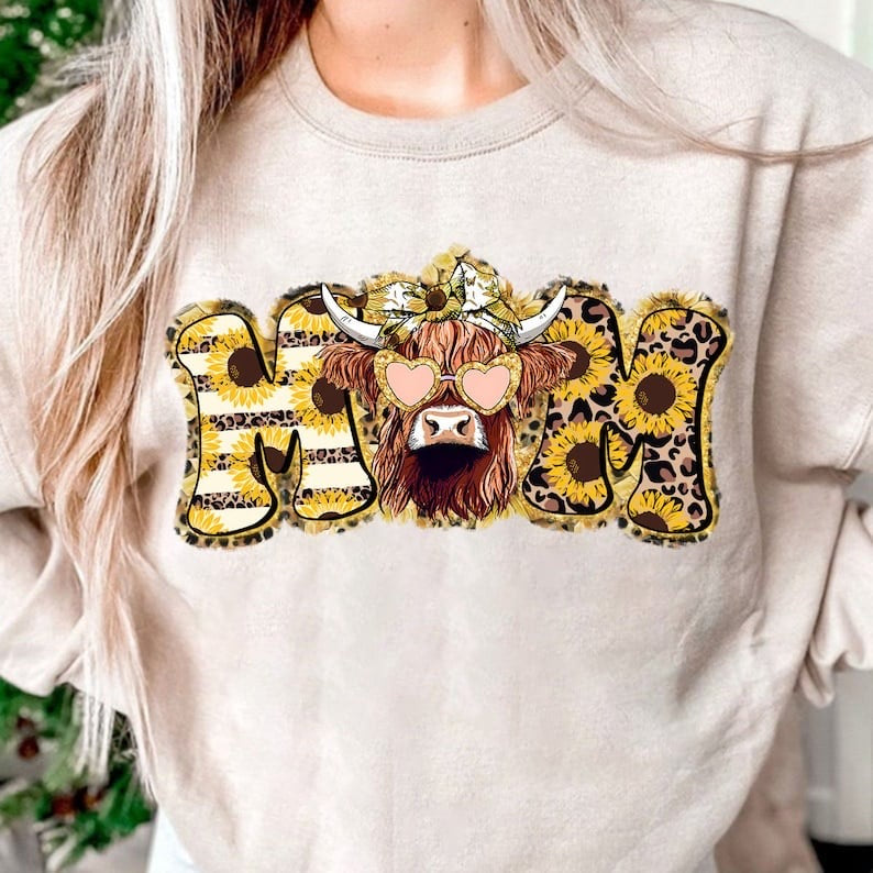 Mom sunflower font with shaggy cow 29292 DTF transfer