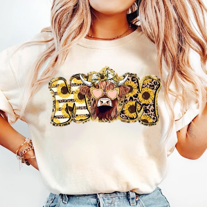 Mom sunflower font with shaggy cow 29292 DTF transfer
