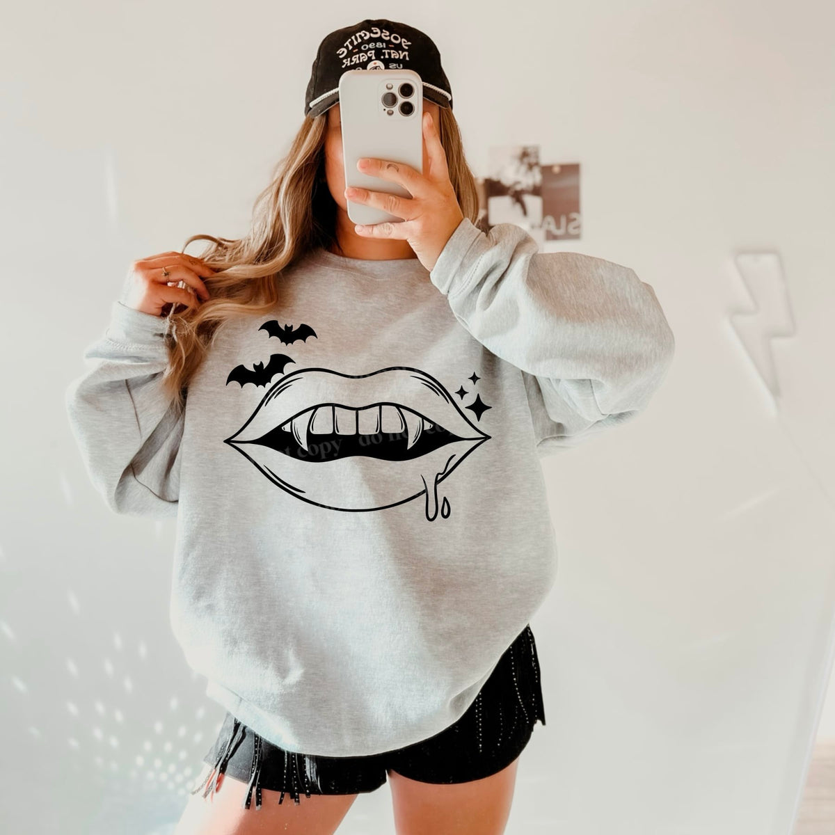 vampire lips outline (CSC) 39807 DTF transfer