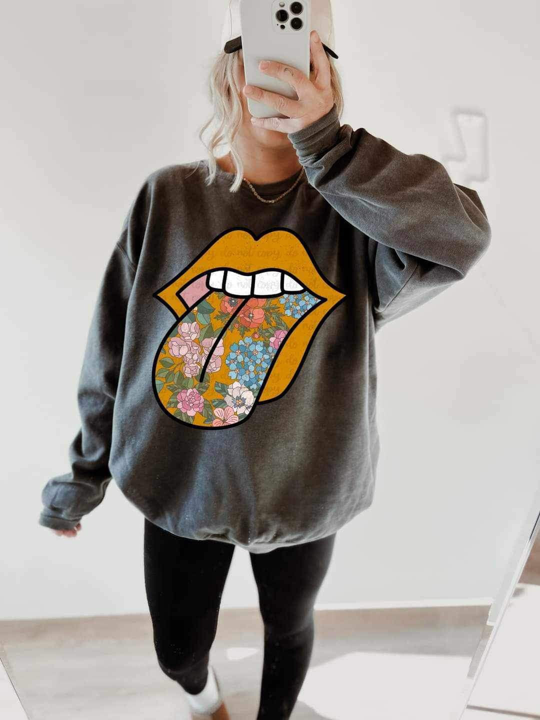 Lips with floral tongue (LYTTLE) 20340 DTF transfer