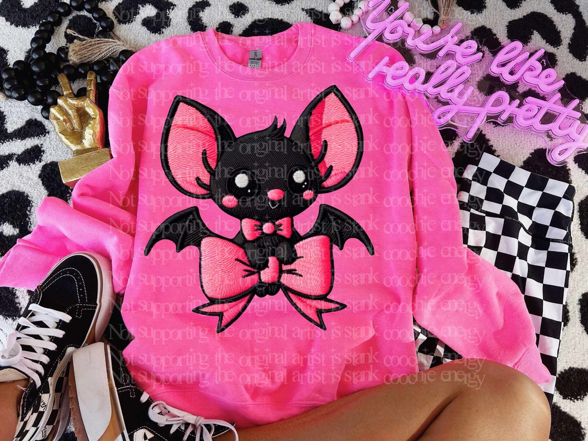 Bat with pink bow (GWD) 41787 DTF transfer