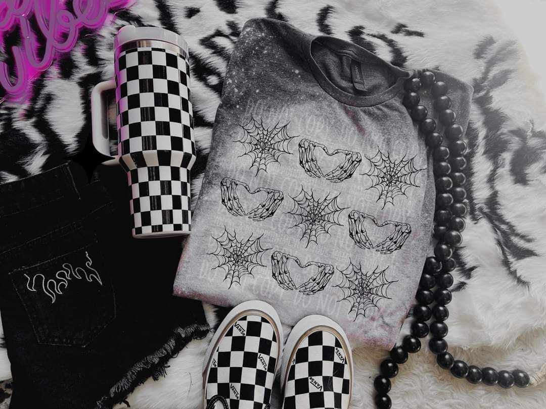 Web and hand heart collage (LYTTLE) 29997 DTF transfer