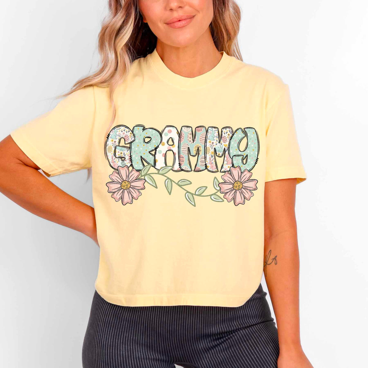 Grammy With Flower (SDD) 78118 DTF Transfer