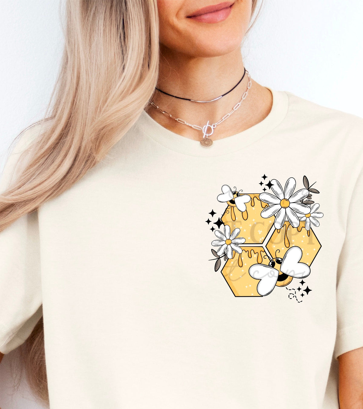 Honeycomb and Bees POCKET (ABD) 102527 DTF transfer