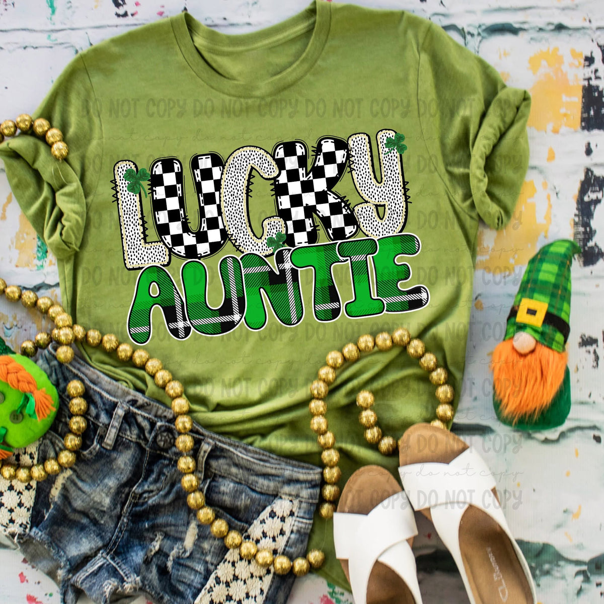 Lucky Auntie (Revel) 83399 DTF Transfer