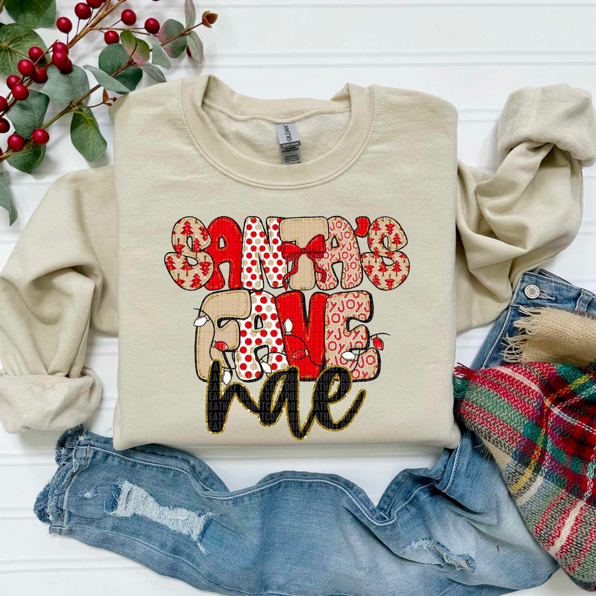 Santa's Fave rae (SDD) DTF Transfer