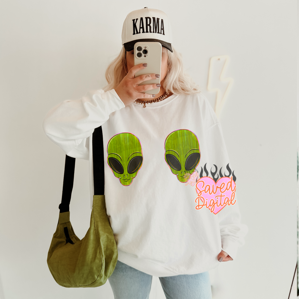 Alien heads (Saved) DTF Transfer