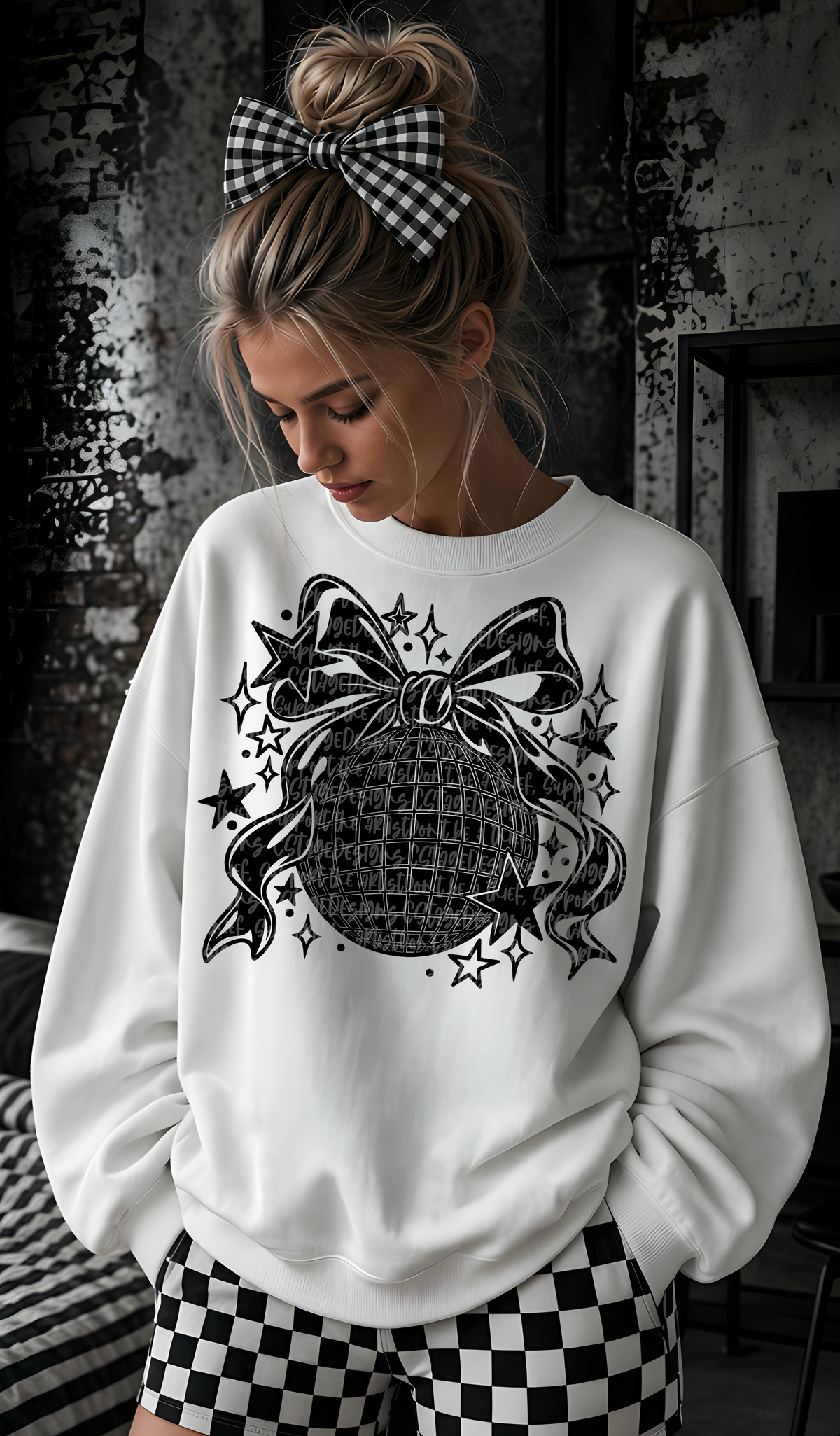 Disco ball with bow and stars BLACK (CST) DTF Transfer