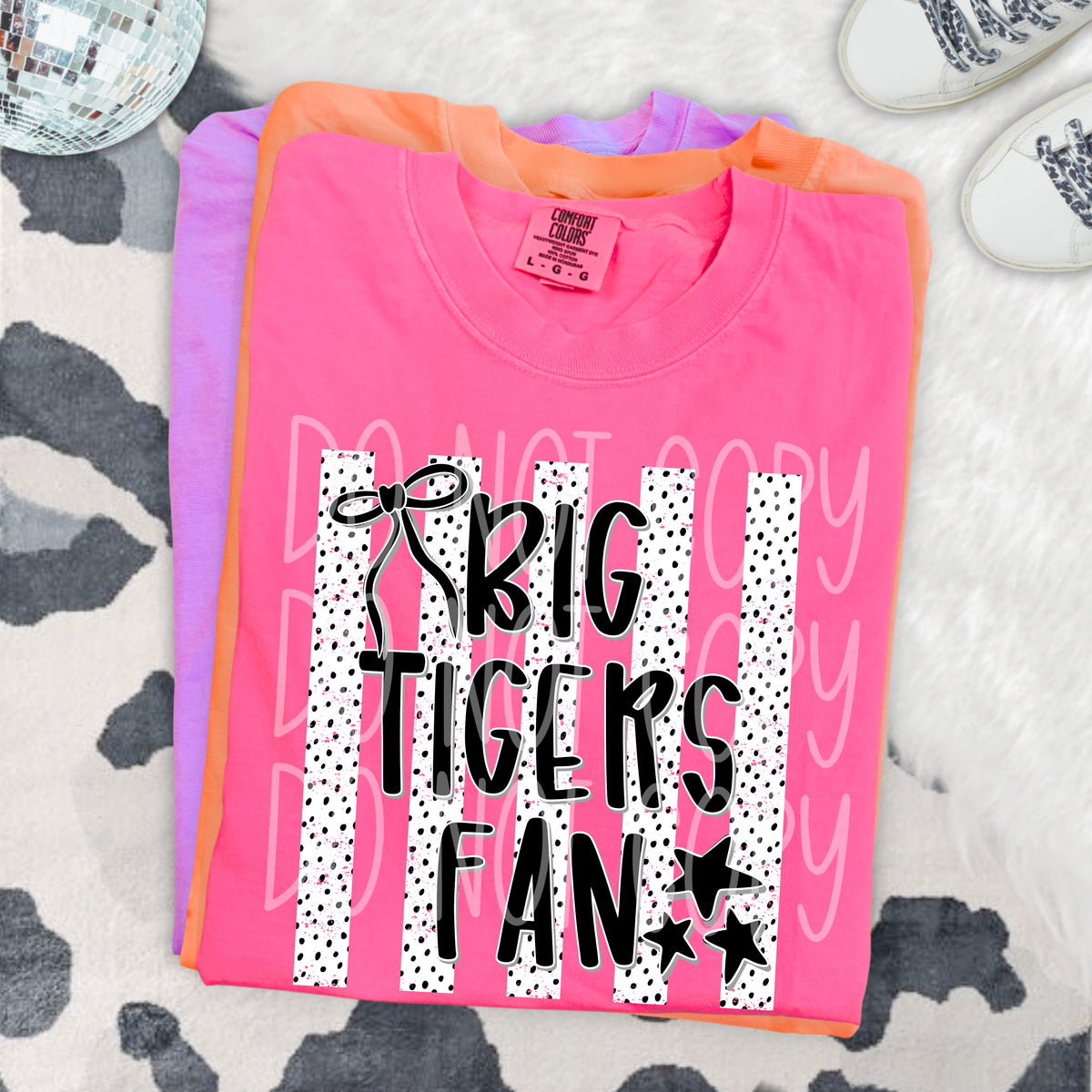 Big tigers fan black bow (PH) DTF transfer