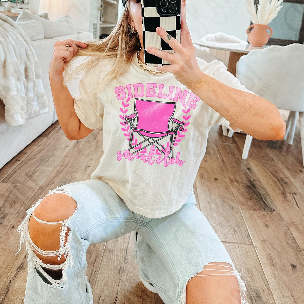 Sideline Social Club/Pink Chair (Kayndi) 72473 DTF Transfer