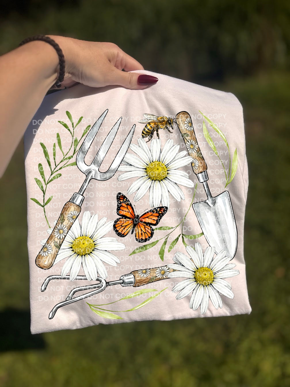 Garden collage (bee,butterfly,flowers) (SCG) DTF Transfer