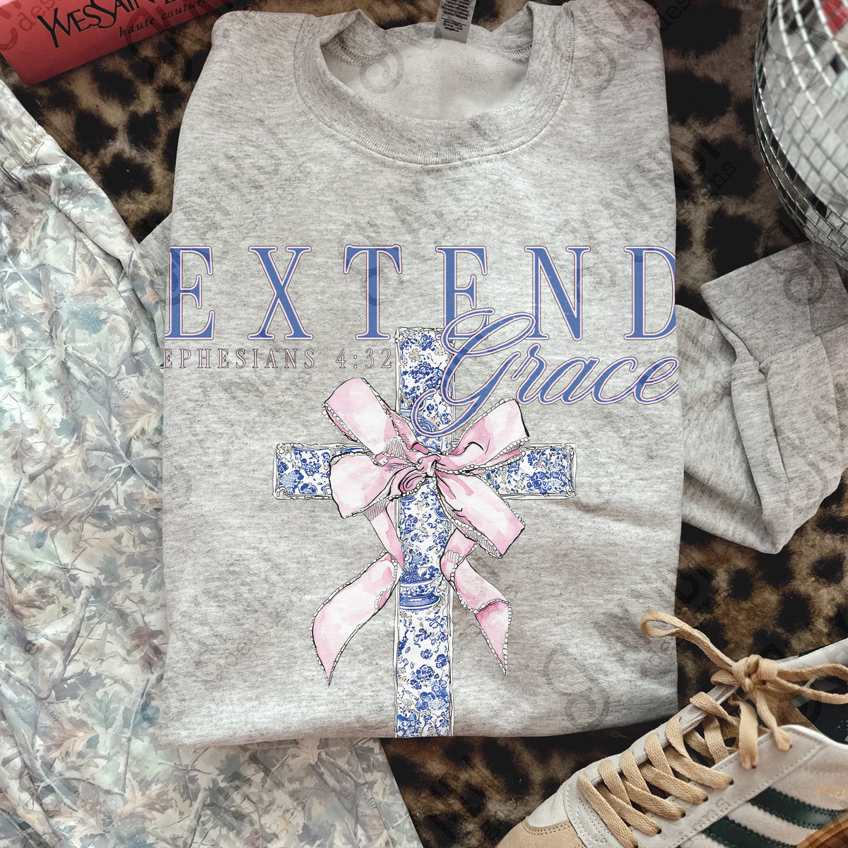 Extend grace BLUE floral cross (Kayndi) DTF Transfer