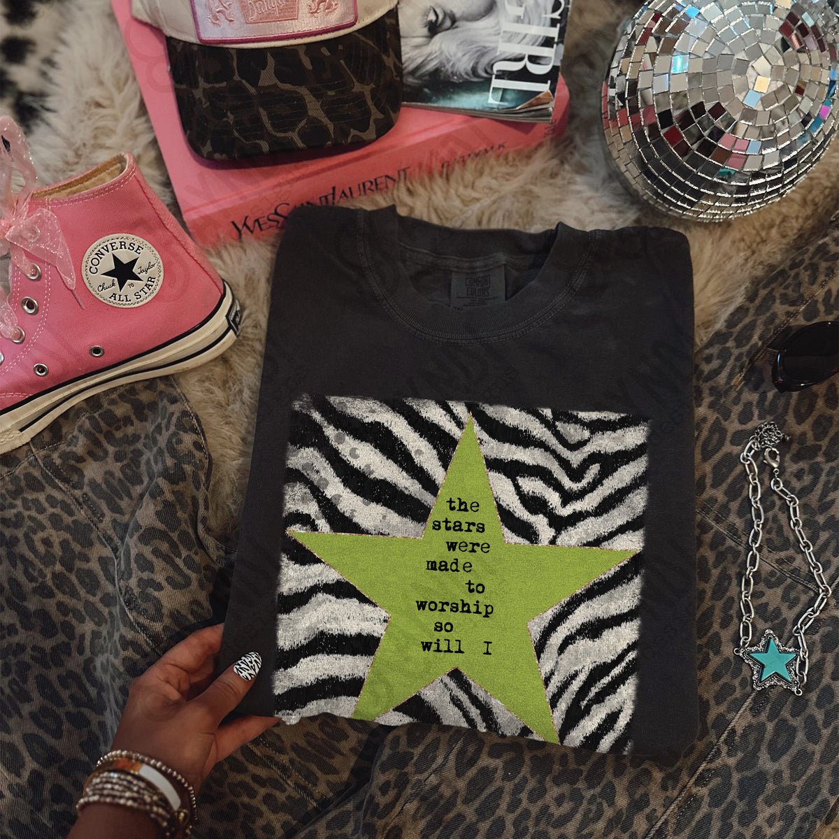 The stars were made to worship so will I green zebra (Kayndi) DTF Transfer