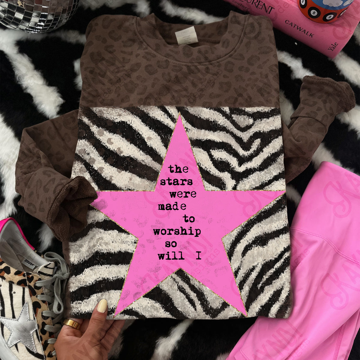 The stars were made to worship so will I pink zebra (Kayndi) DTF Transfer