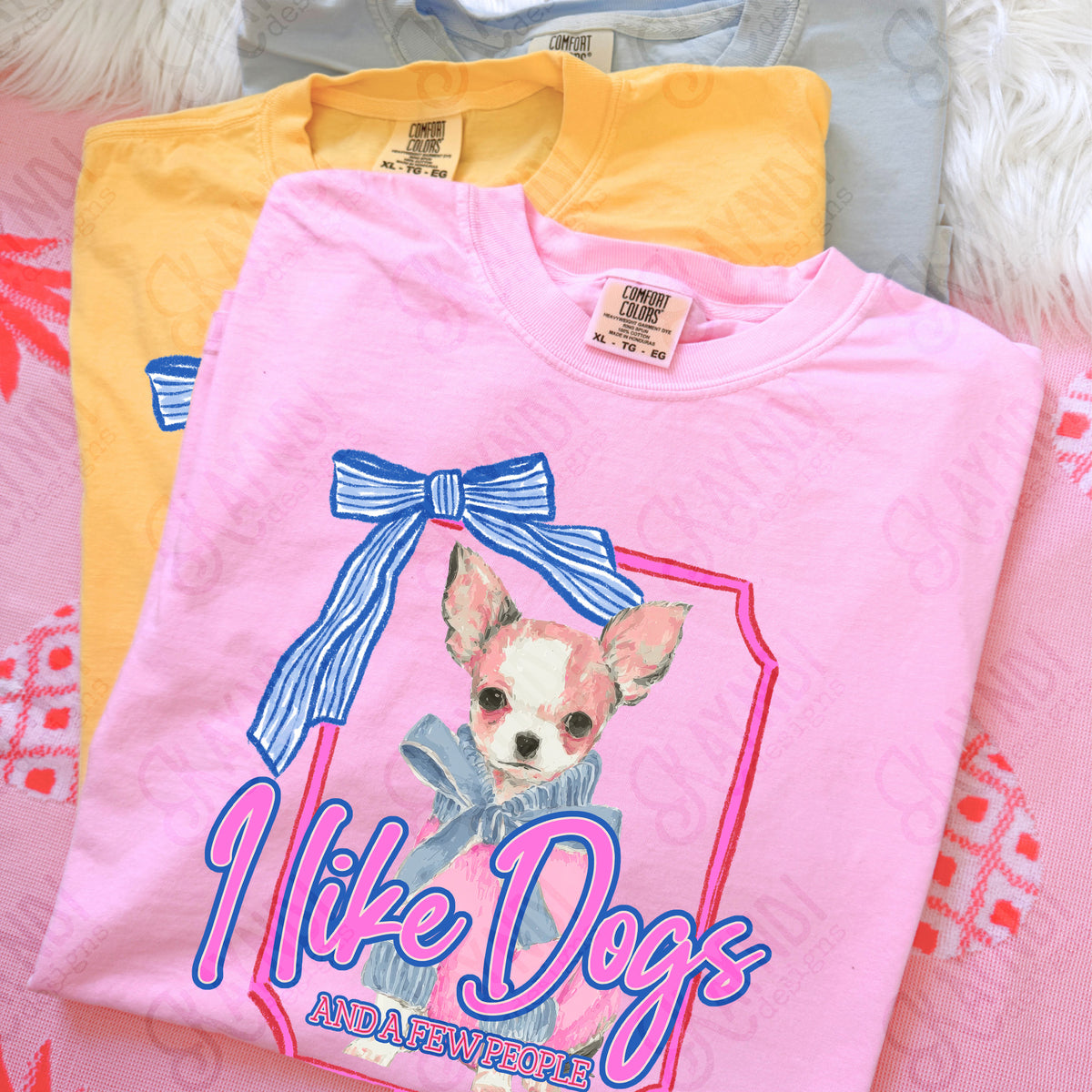 I like dogs and a few people chihuahua (Kayndi) DTF Transfer