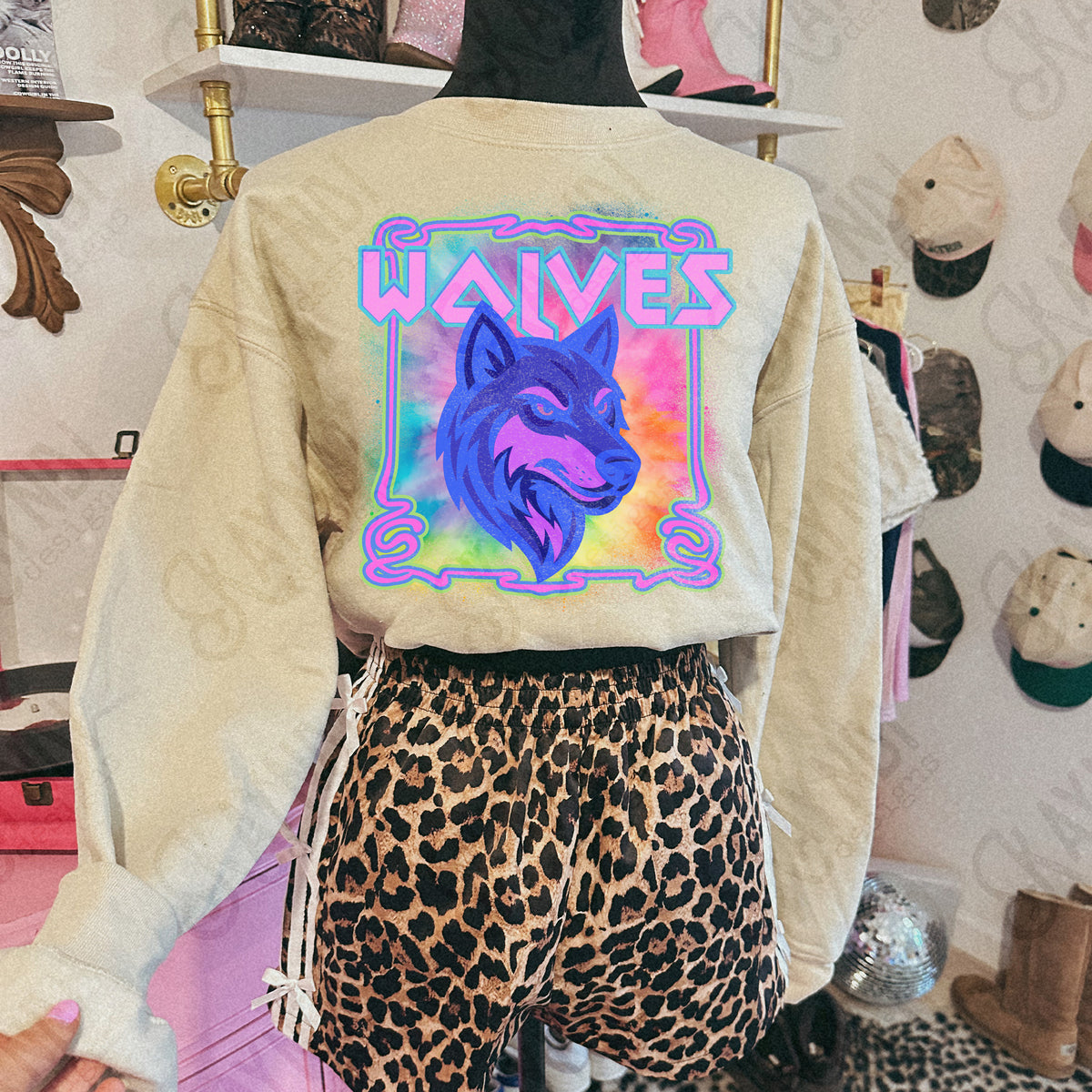 Wolves neon tie dye (Kayndi) DTF Transfer